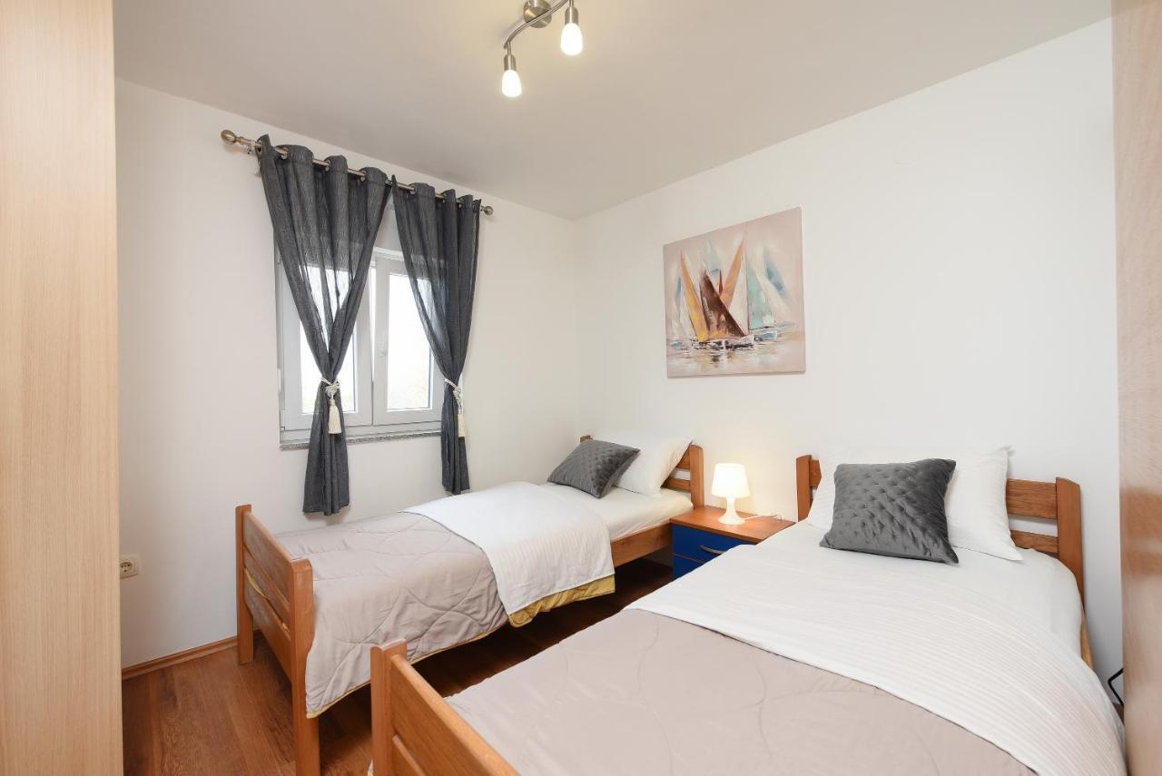 Villa Zaton Zaton  Ngoại thất bức ảnh